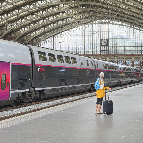 Voyageur en gare de Lille-Flandres.